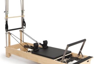 Reformer din lemn cu turn