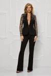Compleu elegant negru cu broderie pretioasa la sacou si pantaloni evazati