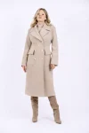 Palton dama bej cambrat cu doua randuri de nasturi si buzunare laterale