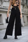 Pantaloni negri cu croiala ampla si detatii