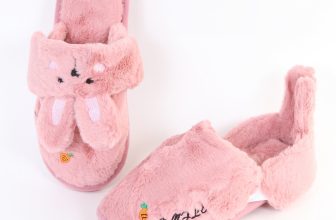 Papuci roz iepuras Cumi