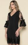 Rochie neagra eleganta cu broderie la baza si maneci clopot