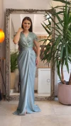 Rochie eleganta din tesatura pretioasa
